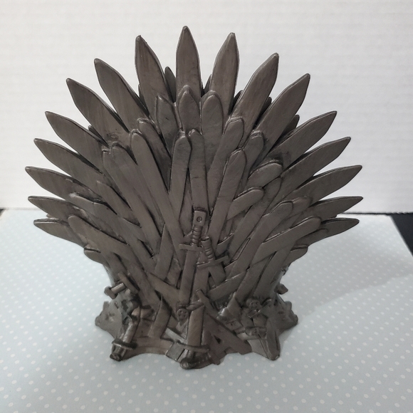 Funko Pop Game of Thrones Iron Throne Figure #38 L👀K - Picture 2 of 13